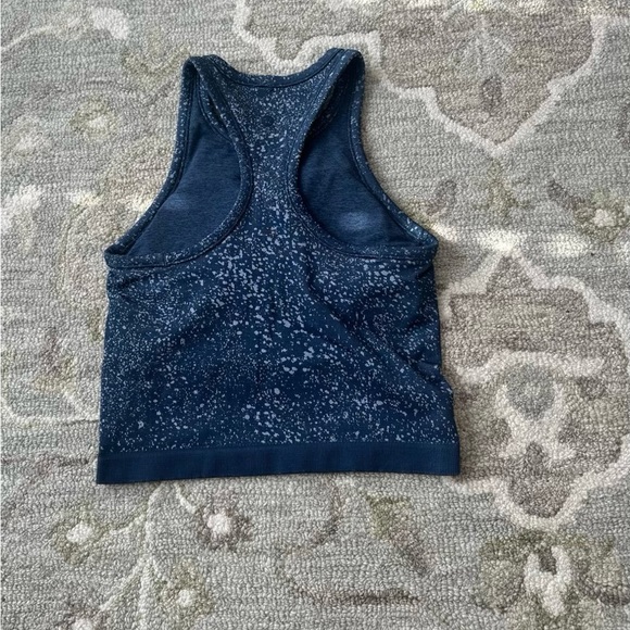 NWOT lululemon Ebb to Street Cropped Racerback Tank Top size 4 - Picture 2 of 3